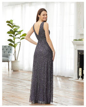 Load image into Gallery viewer, Adrianna Papell Gown 40372
