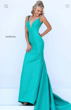 Load image into Gallery viewer, Sherri Hill 50331
